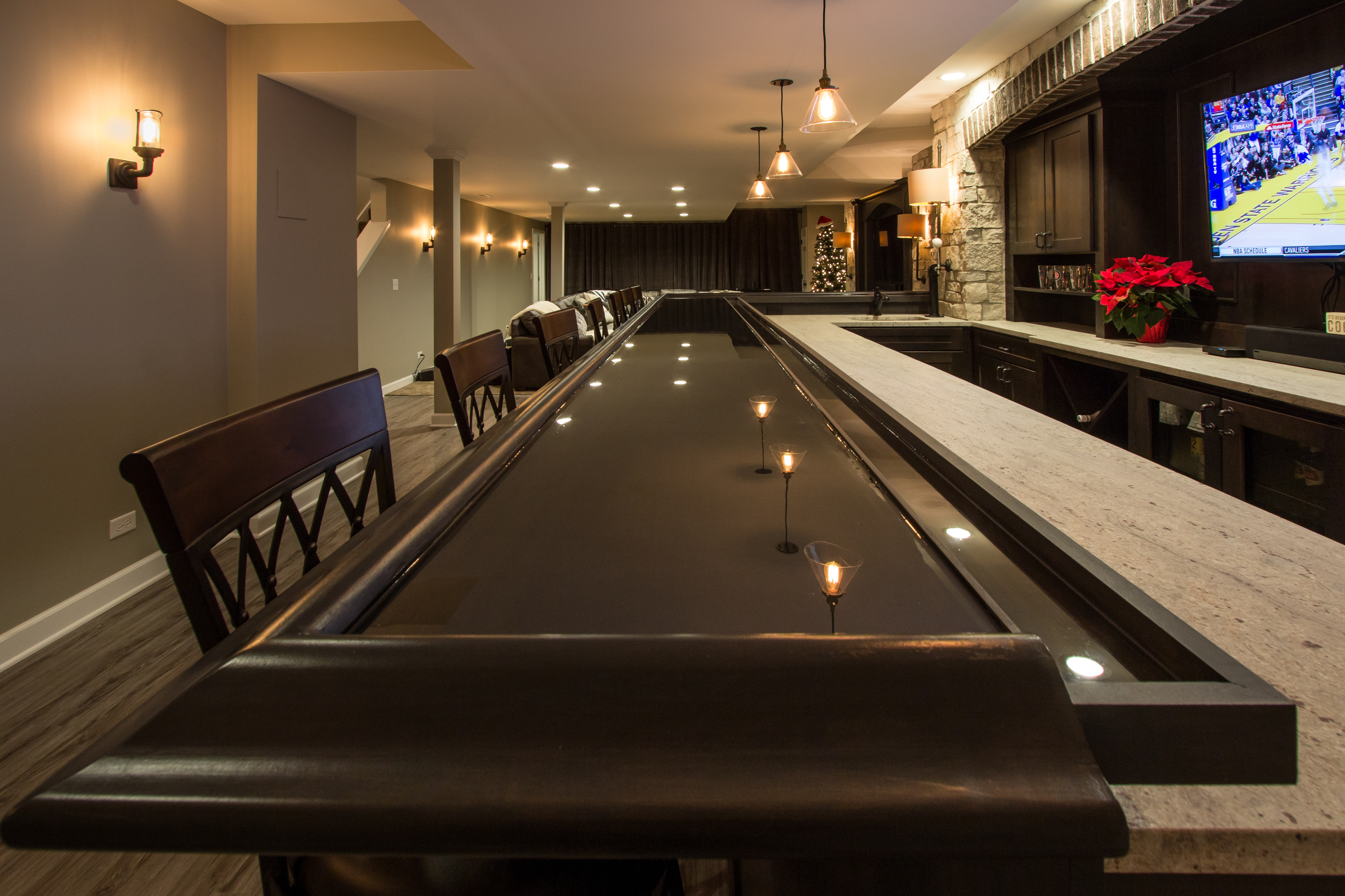 Basement wet bar with piano block marble countertop